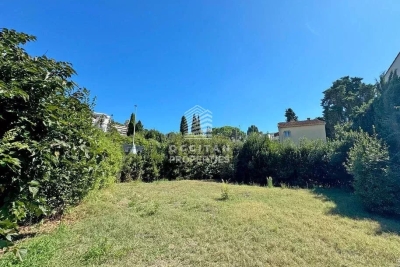 terrain &agrave; vendre &agrave; CANNES   - 706 m&sup2; 