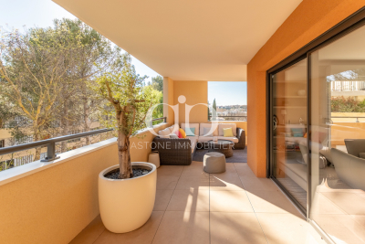 Appartement &agrave; vendre &agrave; AIX-EN-PROVENCE  - 3 pi&egrave;ces - 115 m&sup2; 
