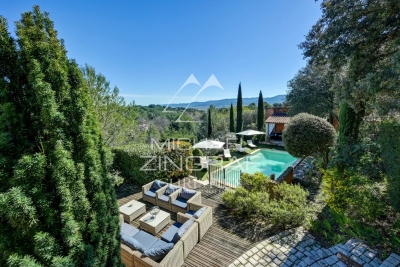 Maison &agrave; vendre &agrave; PUGET  - 6 pi&egrave;ces - 196 m&sup2; 