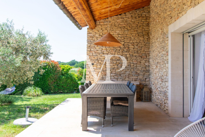 Villa à Gordes &agrave; louer à partir de 4 900 € / semaine, Photo 7