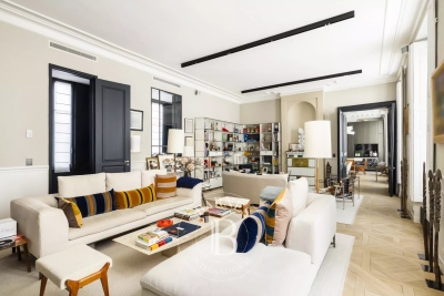 Appartement &agrave; vendre &agrave; PARIS 6EME  - 7 pi&egrave;ces - 205 m&sup2; 