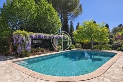 Maison &agrave; vendre &agrave; immobilier MOUGINS  - 7 pi&egrave;ces - 200 m&sup2; 