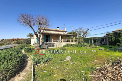 Maison &agrave; vendre &agrave; CAGNES-SUR-MER  - 1 pi&egrave;ces - 135 m&sup2; 