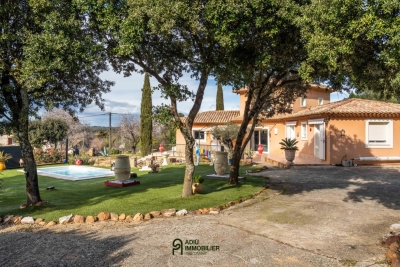 Maison &agrave; vendre &agrave; UZÈS  - 6 pi&egrave;ces - 185 m&sup2; 