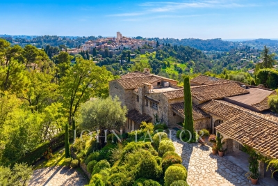 Villa in Saint-Paul-de-Vence for rental from 13 000 € / week, Photo 2