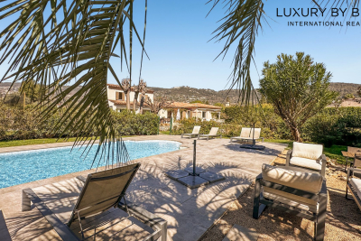 Maison &agrave; vendre &agrave; PEYMEINADE  - 9 pi&egrave;ces - 245 m&sup2; 