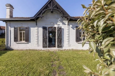 Maison &agrave; vendre &agrave; LA TESTE-DE-BUCH  - 5 pi&egrave;ces - 111 m&sup2; 