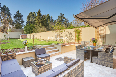 Maison &agrave; vendre &agrave; immobilier VERSAILLES  - 11 pi&egrave;ces - 210 m&sup2; 