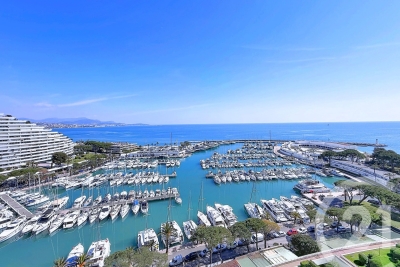 Appartement &agrave; vendre &agrave; VILLENEUVE-LOUBET  - 3 pi&egrave;ces - 106 m&sup2; 