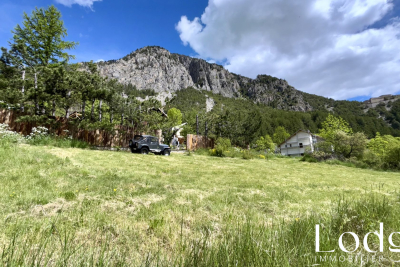 terrain &agrave; vendre &agrave; BRIANCON   - 400 m&sup2; 