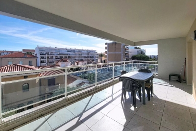 Appartement &agrave; vendre &agrave; CANNES  - 3 pi&egrave;ces - 76 m&sup2; 