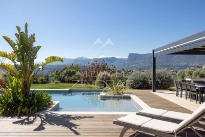Maison &agrave; vendre &agrave; NICE  - 6 pi&egrave;ces - 329 m&sup2; 