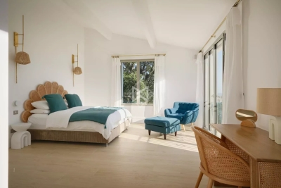 Villa in Cavalaire-sur-Mer for rental from 15 000 € / week, Photo 12