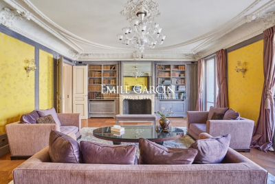 Appartement &agrave; vendre &agrave; PARIS 8EME Champs Elysees - 4 pi&egrave;ces - 125 m&sup2; 