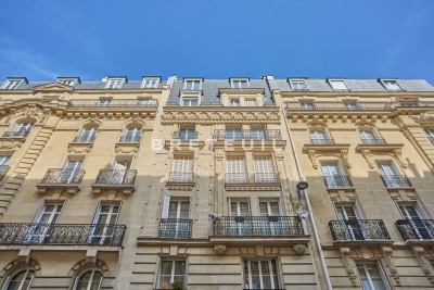Appartement &agrave; vendre &agrave; PARIS 15EME  - 3 pi&egrave;ces - 45 m&sup2; 