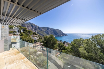 Maison &agrave; vendre villa eze bord mer 