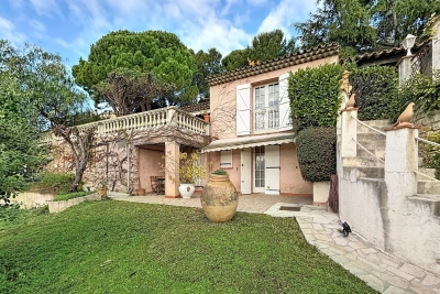 Maison &agrave; vendre &agrave; VALLAURIS La Maure-Super Cannes - 7 pi&egrave;ces - 280 m&sup2; 