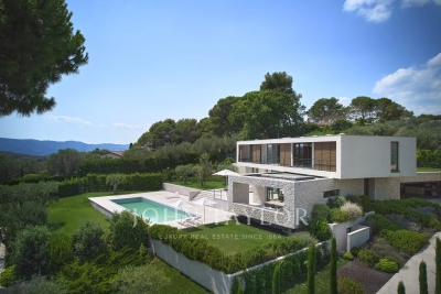 Maison &agrave; vendre &agrave; MOUGINS  - 6 pi&egrave;ces - 356 m&sup2; 