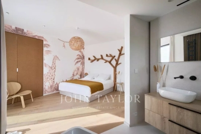 Villa in Mougins for rental from 40 000 € / week, Photo 14
