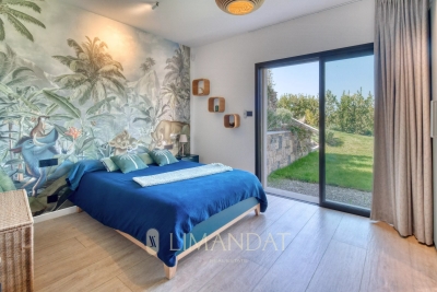 Villa à Mouans-Sartoux &agrave; louer à partir de 20 000 € / semaine, Photo 15