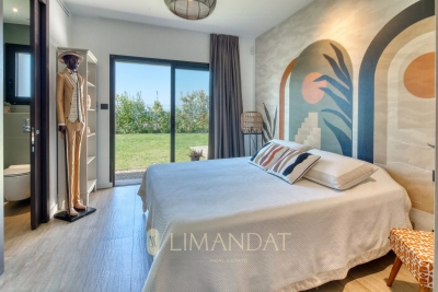 Villa à Mouans-Sartoux &agrave; louer à partir de 20 000 € / semaine, Photo 17