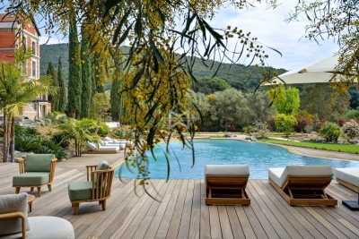 Villa à Le Lavandou &agrave; louer à partir de 12 000 € / semaine, Photo 4