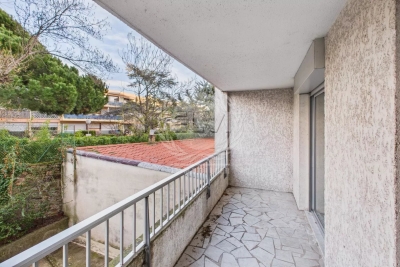 Appartement &agrave; vendre &agrave; ST-RAPHAËL  - 2 pi&egrave;ces - 61 m&sup2; 