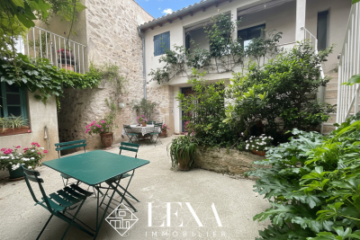 Maison &agrave; vendre &agrave; ST-GEORGES-D'ORQUES  - 8 pi&egrave;ces - 210 m&sup2; 