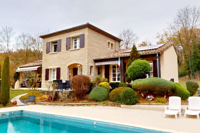 Maison &agrave; vendre &agrave; CREST  - 6 pi&egrave;ces - 160 m&sup2; 