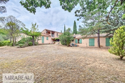 Maison &agrave; vendre &agrave; PIERREVERT  - 7 pi&egrave;ces - 252 m&sup2; 