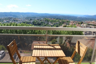 Appartement &agrave; vendre &agrave; GRASSE  - 4 pi&egrave;ces - 68 m&sup2; 