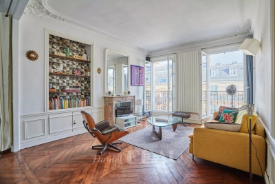 Appartement &agrave; vendre &agrave; PARIS 8EME  - 2 pi&egrave;ces - 47 m&sup2; 