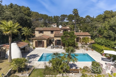 Maison &agrave; vendre &agrave; BIOT  - 7 pi&egrave;ces - 282 m&sup2; 