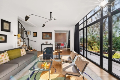 Maison &agrave; vendre &agrave; PARIS 7EME Saint-Thomas d'Aquin - 7 pi&egrave;ces - 245 m&sup2; 