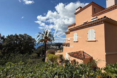 Appartement &agrave; vendre &agrave; RAYOL-CANADEL-SUR-MER  - 2 pi&egrave;ces - 85 m&sup2; 