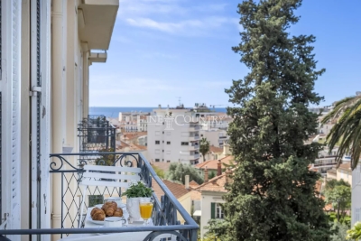 Appartement &agrave; vendre &agrave; CANNES  - 3 pi&egrave;ces - 120 m&sup2; 