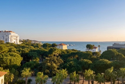 Appartement &agrave; vendre &agrave; JUAN-LES-PINS  - 2 pi&egrave;ces - 54 m&sup2; 