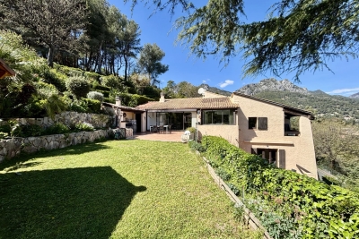 Maison &agrave; vendre jardin vue mer menton 