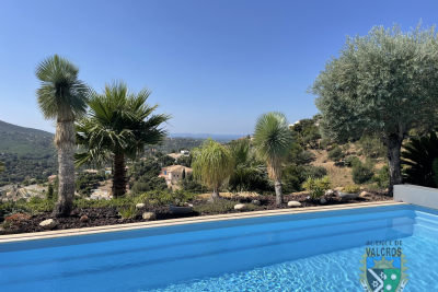 Maison &agrave; vendre &agrave; LA LONDE-LES-MAURES  - 4 pi&egrave;ces - 140 m&sup2; 