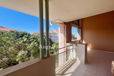 Appartement &agrave; vendre &agrave; ST-AYGULF  - 3 pi&egrave;ces - 48 m&sup2; 