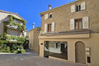Maison &agrave; vendre &agrave; MOUGINS  - 6 pi&egrave;ces - 164 m&sup2; 