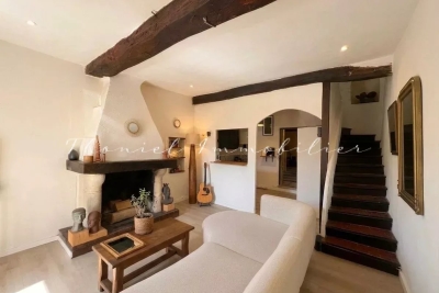 Maison &agrave; vendre &agrave; GRIMAUD  - 4 pi&egrave;ces - 93 m&sup2; 