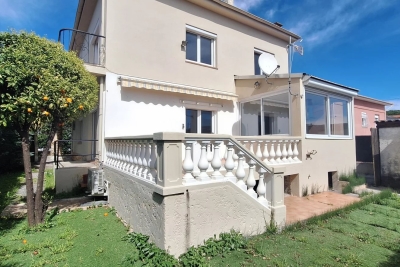 Maison &agrave; vendre &agrave; VILLENEUVE-LOUBET  - 6 pi&egrave;ces - 166 m&sup2; 
