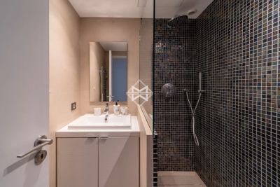 Appartement à Cannes &agrave; louer à partir de 8 000 € / semaine, Photo 11