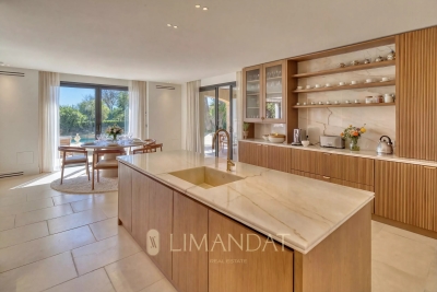 Villa in Valbonne for rental from 25 000 € / week, Photo 12