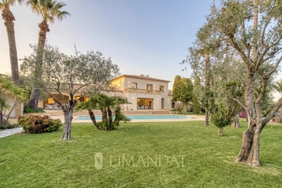 Villa in Valbonne for rental from 25 000 € / week, Photo 15