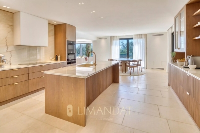 Villa in Valbonne for rental from 25 000 € / week, Photo 18