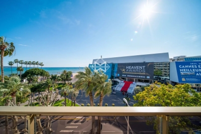 Appartement à Cannes &agrave; louer à partir de 8 000 € / semaine, Photo 2