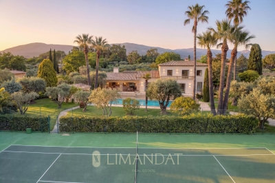 Villa in Valbonne for rental from 25 000 € / week, Photo 2