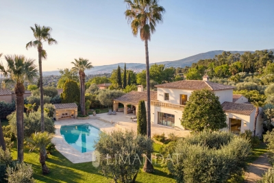Villa in Valbonne for rental from 25 000 € / week, Photo 4